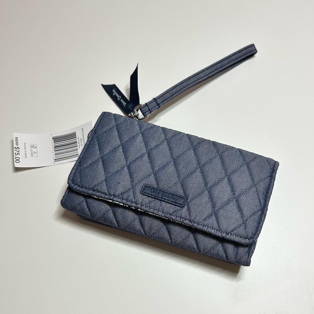 NWT Vera Bradley Quilted Blue Wristlet Clutch
